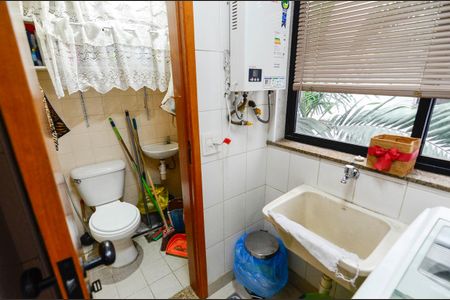 Apartamento à venda com 98m², 3 quartos e 1 vagaÁrea de Serviço