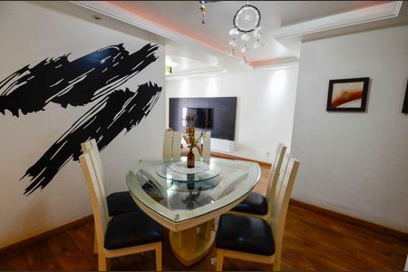 Apartamento à venda com 98m², 3 quartos e 1 vagaSala