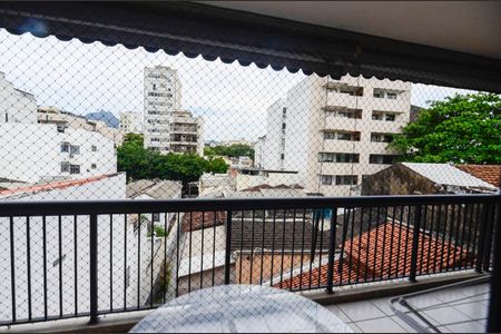 Apartamento à venda com 98m², 3 quartos e 1 vaga Vista do Quarto 2