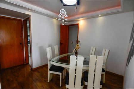 Apartamento à venda com 98m², 3 quartos e 1 vagaSala