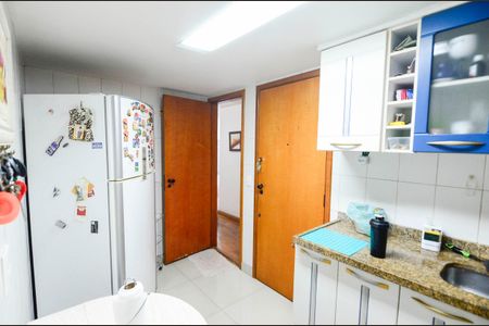 Apartamento à venda com 98m², 3 quartos e 1 vagaCozinha
