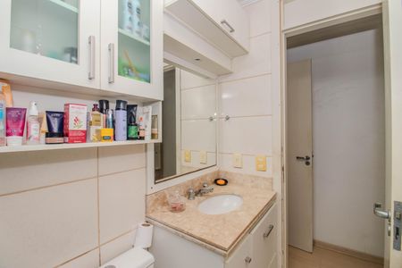 Casa de condomínio à venda com 150m², 3 quartos e 2 vagas Casa de condomínio à venda com 150m², 3 quartos e 2 vagasBanheiro da Suíte