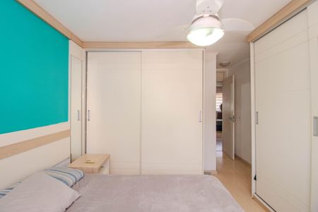 Casa de condomínio à venda com 150m², 3 quartos e 2 vagas Casa de condomínio à venda com 150m², 3 quartos e 2 vagasSuíte