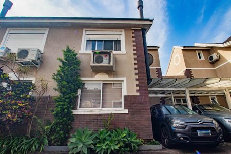 Casa de condomínio à venda com 150m², 3 quartos e 2 vagas Casa de condomínio à venda com 150m², 3 quartos e 2 vagasFachada do Imóvel