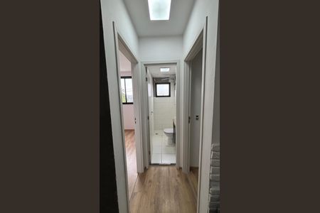 Corredor de apartamento para alugar com 2 quartos, 42m² em Santa Maria, Santo André