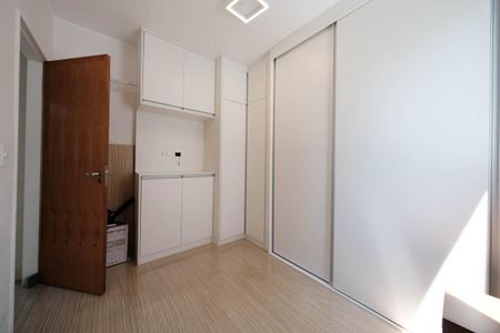Apartamento à venda com 47m², 2 quartos e 1 vagaQuarto 2