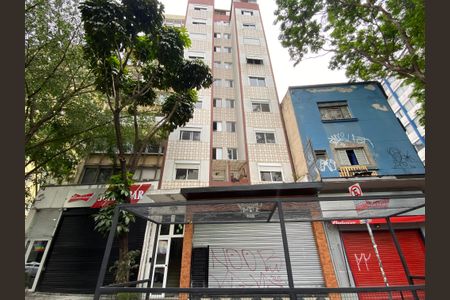 Apartamento à venda com 38m², 1 quarto e sem vaga Apartamento à venda com 38m², 1 quarto e sem vagaFachada