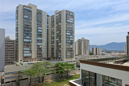 Apartamento para alugar com 110m², 3 quartos e 2 vagas Apartamento para alugar com 110m², 3 quartos e 2 vagasVista da Sacada