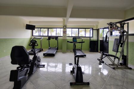 Apartamento para alugar com 110m², 3 quartos e 2 vagas Apartamento para alugar com 110m², 3 quartos e 2 vagasAcademia