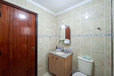 Apartamento para alugar com 110m², 3 quartos e 2 vagas Apartamento para alugar com 110m², 3 quartos e 2 vagasBanheiro da Suíte