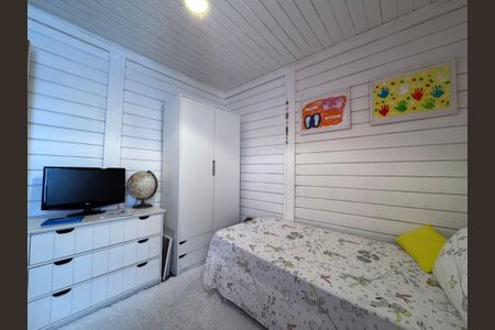 Casa de condomínio à venda com 160m², 3 quartos e 1 vaga Casa de condomínio à venda com 160m², 3 quartos e 1 vagaQuarto 2