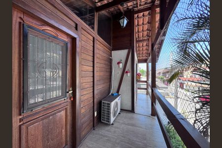 Casa de condomínio à venda com 160m², 3 quartos e 1 vaga Casa de condomínio à venda com 160m², 3 quartos e 1 vagaVaranda da Sala 2