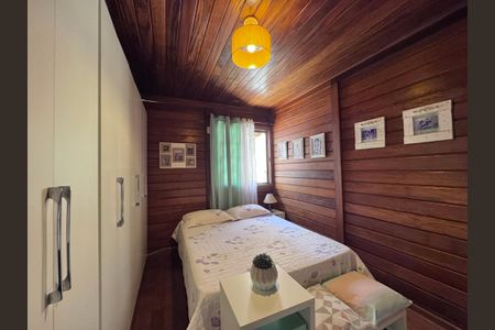 Casa de condomínio à venda com 160m², 3 quartos e 1 vaga Casa de condomínio à venda com 160m², 3 quartos e 1 vagaQuarto 1