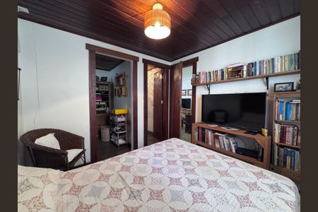 Casa de condomínio à venda com 160m², 3 quartos e 1 vaga Casa de condomínio à venda com 160m², 3 quartos e 1 vagaSuíte