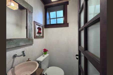 Casa de condomínio à venda com 160m², 3 quartos e 1 vaga Casa de condomínio à venda com 160m², 3 quartos e 1 vagaLavabo