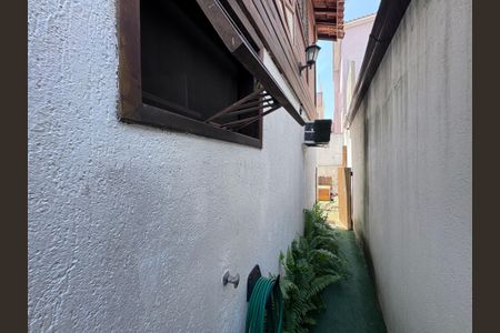 Casa de condomínio à venda com 160m², 3 quartos e 1 vaga Casa de condomínio à venda com 160m², 3 quartos e 1 vagaÁrea externa