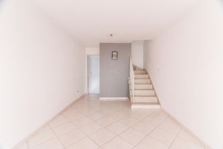 Casa à venda com 125m², 4 quartos e 2 vagasSala