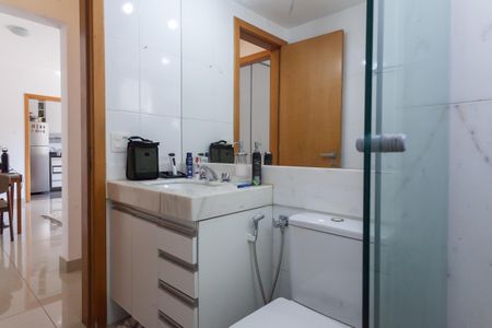 Apartamento à venda com 69m², 2 quartos e 2 vagas Apartamento à venda com 69m², 2 quartos e 2 vagasBanheiro Social