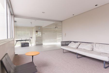 Apartamento à venda com 69m², 2 quartos e 2 vagas Apartamento à venda com 69m², 2 quartos e 2 vagasÁrea comum - Salão de festas