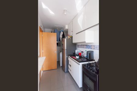 Apartamento à venda com 69m², 2 quartos e 2 vagas Apartamento à venda com 69m², 2 quartos e 2 vagasCozinha
