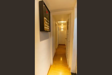 Apartamento à venda com 88m², 3 quartos e 1 vaga Apartamento à venda com 88m², 3 quartos e 1 vagaCorredor