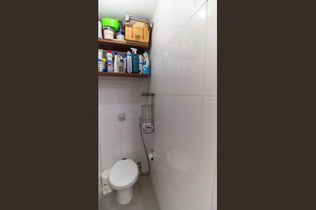 Apartamento à venda com 88m², 3 quartos e 1 vaga Apartamento à venda com 88m², 3 quartos e 1 vagaBanheiro de Serviço