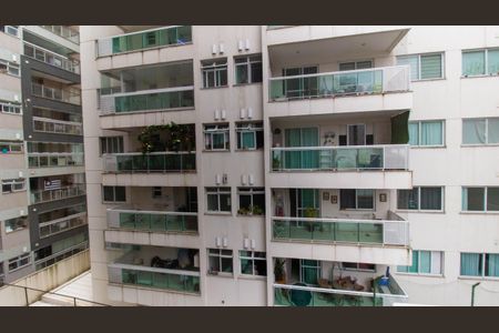 Apartamento à venda com 88m², 3 quartos e 1 vaga Apartamento à venda com 88m², 3 quartos e 1 vagaVista Quarto 2