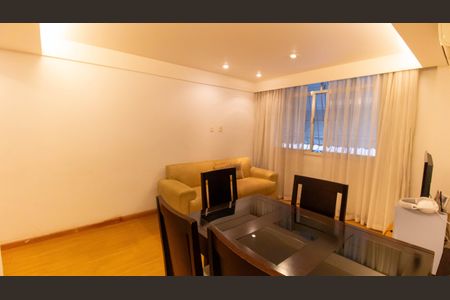 Sala de apartamento à venda com 3 quartos, 88m² em Icaraí, Niterói