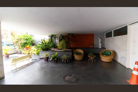 Apartamento à venda com 88m², 3 quartos e 1 vaga Apartamento à venda com 88m², 3 quartos e 1 vagaÁrea comum