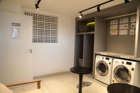 Apartamento à venda com 37m², 1 quarto e 1 vagaÁrea comum