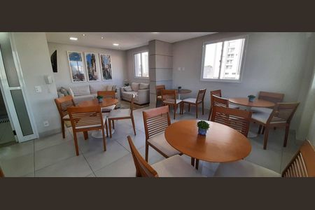 Apartamento à venda com 37m², 1 quarto e 1 vaga Apartamento à venda com 37m², 1 quarto e 1 vagaÁrea comum