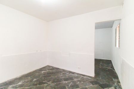 Sala de casa para alugar com 1 quarto, 42m² em Jardim Robru, São Paulo