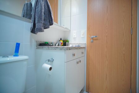 Apartamento à venda com 64m², 2 quartos e 2 vagasBanheiro da Suíte