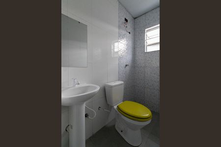 Casa para alugar com 50m², 1 quarto e sem vaga Casa para alugar com 50m², 1 quarto e sem vagaBanheiro Social