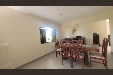 Sala de casa para alugar com 3 quartos, 112m² em Praça Seca, Rio de Janeiro