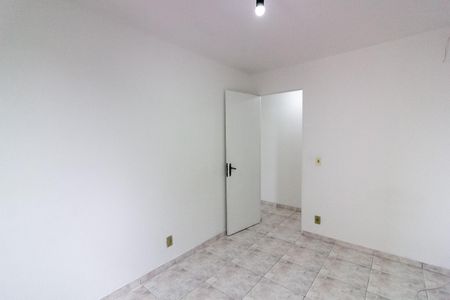 Quarto 1 de apartamento para alugar com 2 quartos, 48m² em Vila Emir, São Paulo