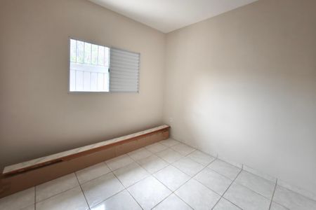 Quarto 2 de casa para alugar com 2 quartos, 60m² em Jardim Esmeraldina, Campinas