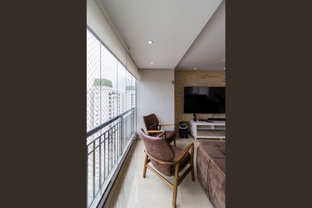 Sacada de apartamento à venda com 2 quartos, 109m² em Vila Suzana, São Paulo