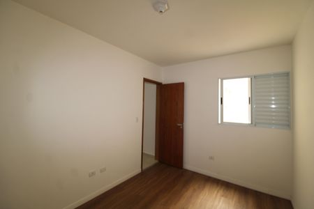 Quarto 2 de apartamento para alugar com 2 quartos, 42m² em Parada Inglesa, São Paulo