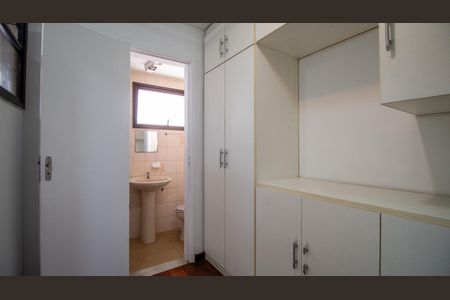 Apartamento à venda com 125m², 3 quartos e 1 vagaQuarto de Serviço