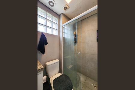 Apartamento à venda com 67m², 2 quartos e 1 vaga Apartamento à venda com 67m², 2 quartos e 1 vagaBanheiro Social