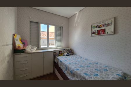 Casa à venda com 214m², 3 quartos e 2 vagasQuarto