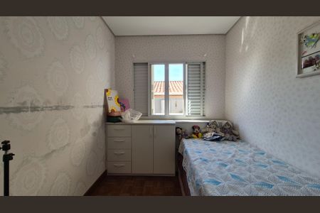 Casa à venda com 214m², 3 quartos e 2 vagasQuarto