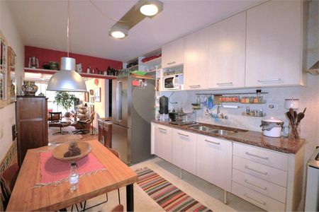 Apartamento à venda com 3 quartos, 126m² em Indianópolis, São Paulo