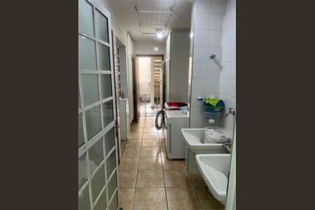 Casa à venda com 4 quartos, 320m² em Jardim Prudência, São Paulo