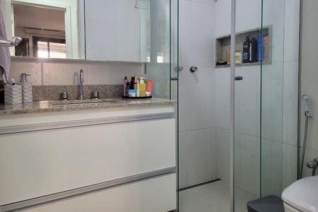 Apartamento à venda com 136m², 4 quartos e 2 vagas