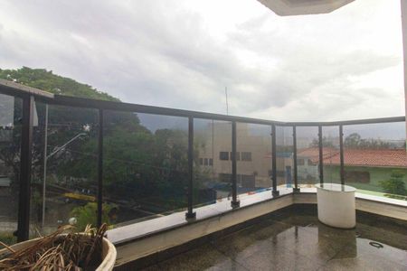 Apartamento à venda com 137m², 3 quartos e 2 vagas