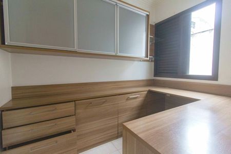 Apartamento à venda com 137m², 3 quartos e 2 vagas