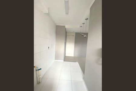 Apartamento à venda com 2 quartos, 43m² em Vila Pirajussara, São Paulo