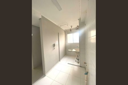 Apartamento à venda com 2 quartos, 43m² em Vila Pirajussara, São Paulo